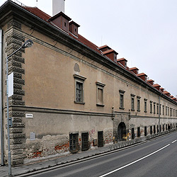 Staroměstská kasárna / Objekt a areál